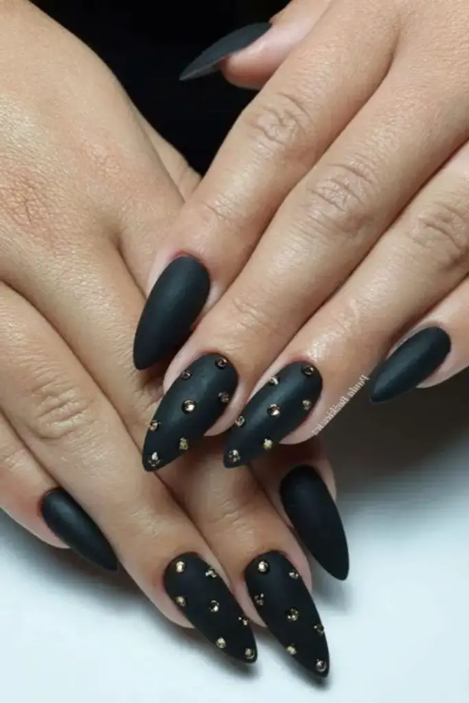 Glossy Black Diamonds